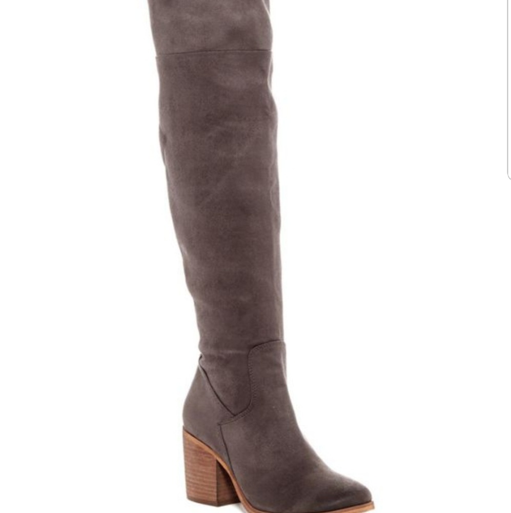 Knee Boot